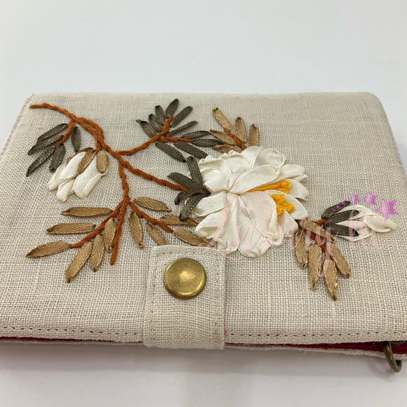 Peony Embroidery Passport Wallet, Birthday Gift, Versatile Washable, White/Tan - Picture 5 of 13